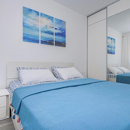 1 Bedroom Beautiful Apartment In Baška Voda المظهر الخارجي الصورة