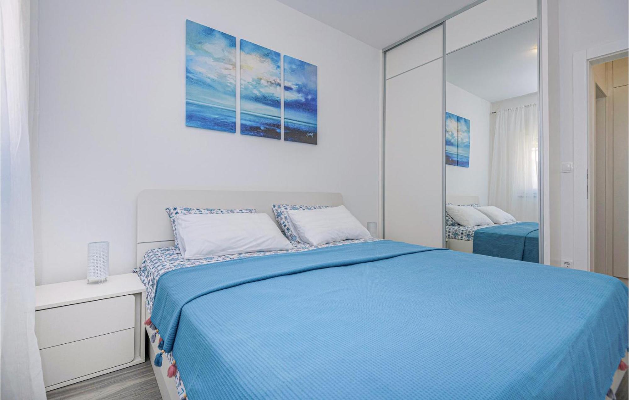 1 Bedroom Beautiful Apartment In Baška Voda المظهر الخارجي الصورة
