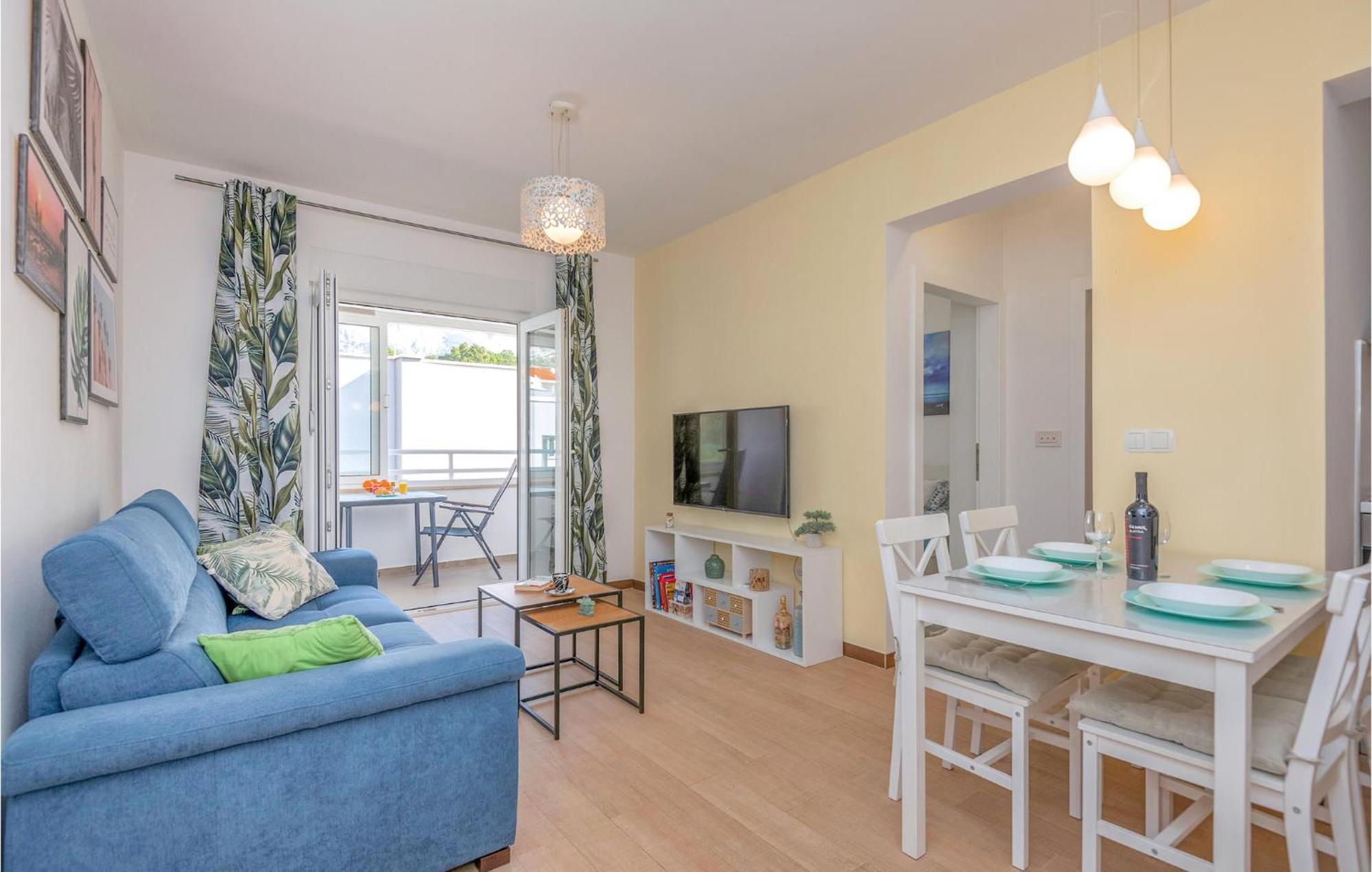 1 Bedroom Beautiful Apartment In Baška Voda المظهر الخارجي الصورة